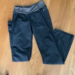 Kyodan bell bottomed yoga pants